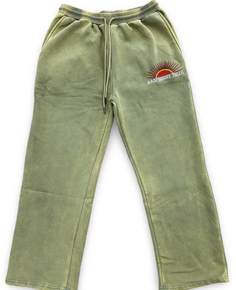GV Gallery Raspberry Hills Sweat Pants Green Pre-Owned
