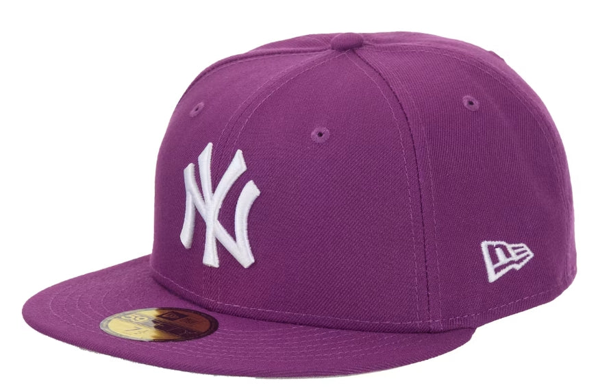 Supreme New York Yankees New Era 59Fifty Fitted Hat Purple
